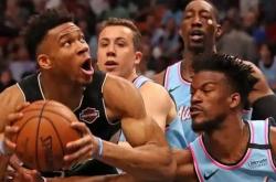 雄鹿狂砍爆发新星分，巴特勒迎来新赛季高光！